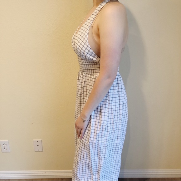 SOLD✨UO grid halter jumpsuit - Picture 2 of 5